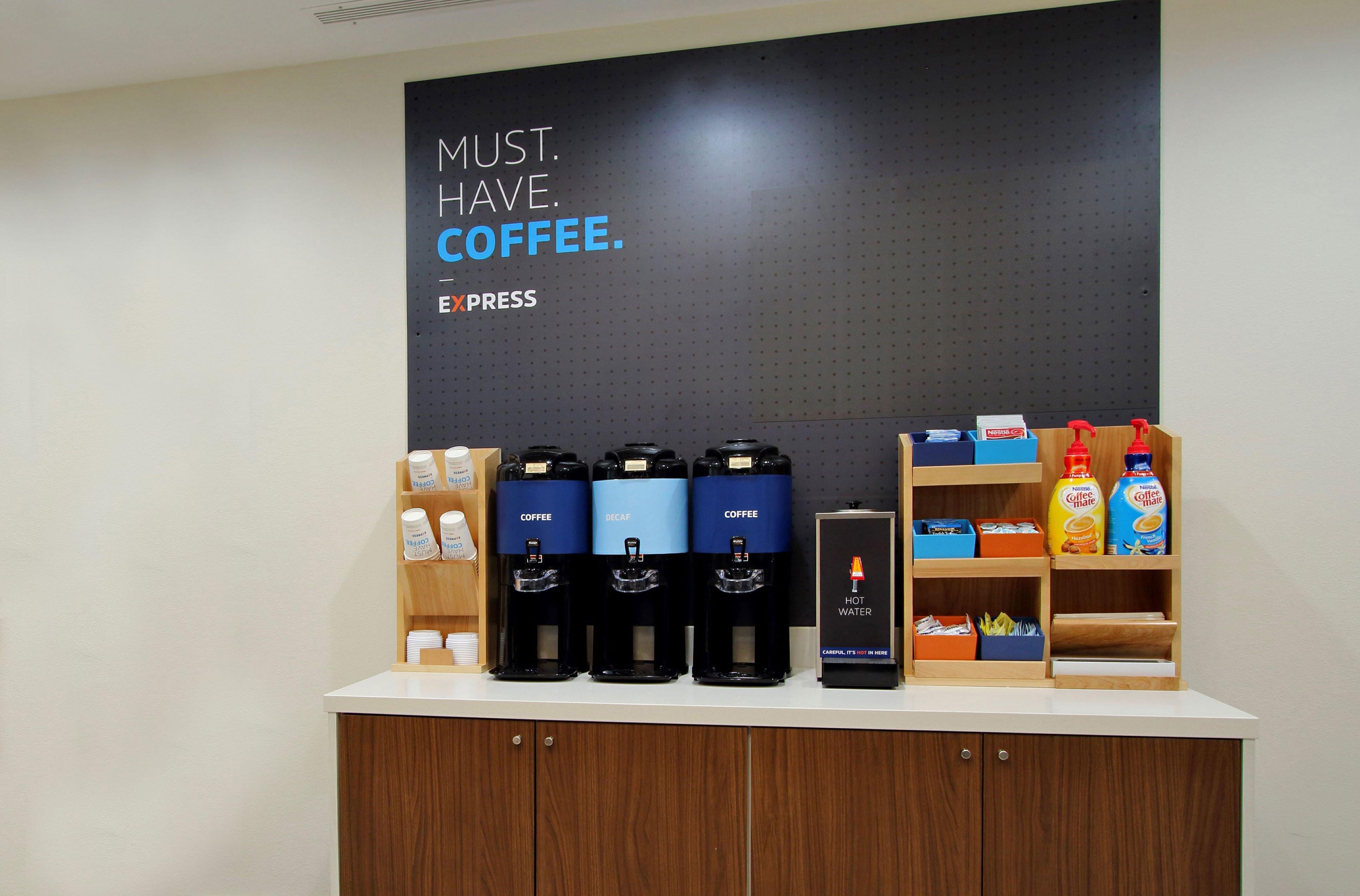Holiday Inn Express Hotel & Suites Mcpherson By Ihg Buitenkant foto